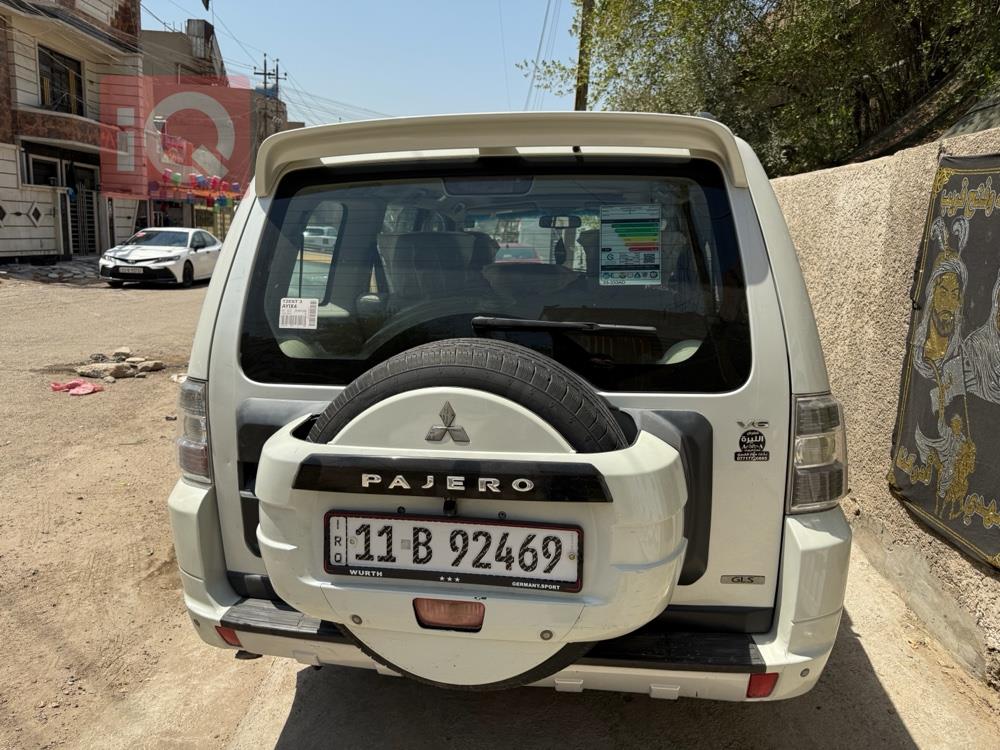 ميتسوبيشي باجيرو